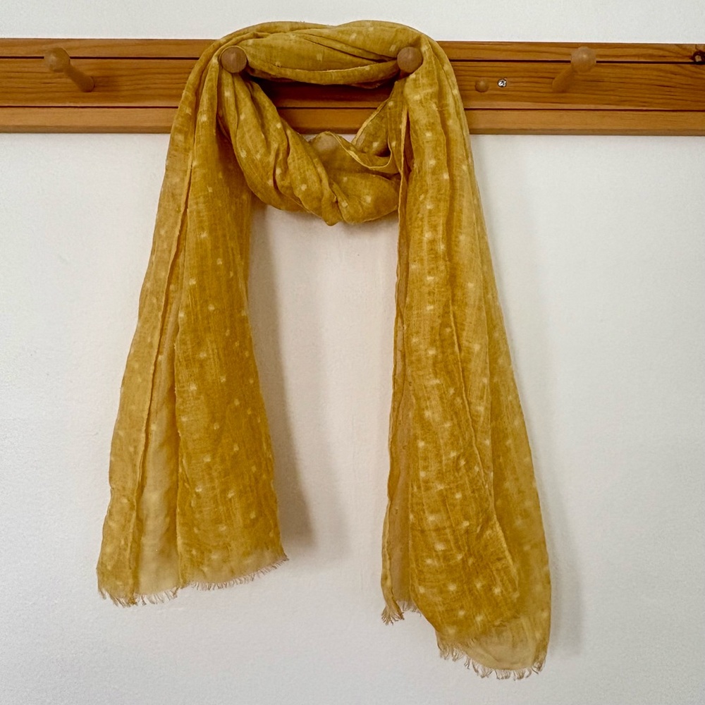 Yellow Sheer Scarf with Delicate Pattern
